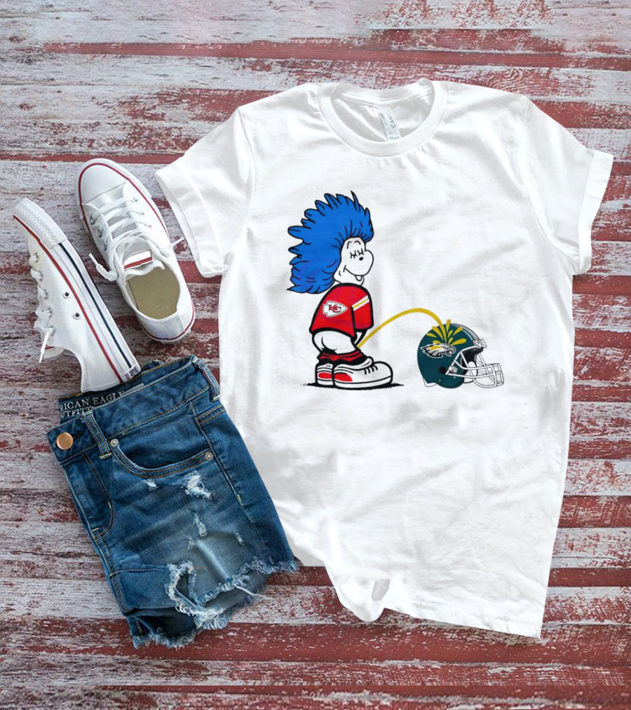 Thing One Kansas City Chiefs Piss On Philadelphia Eagles 2025 T-Shirt