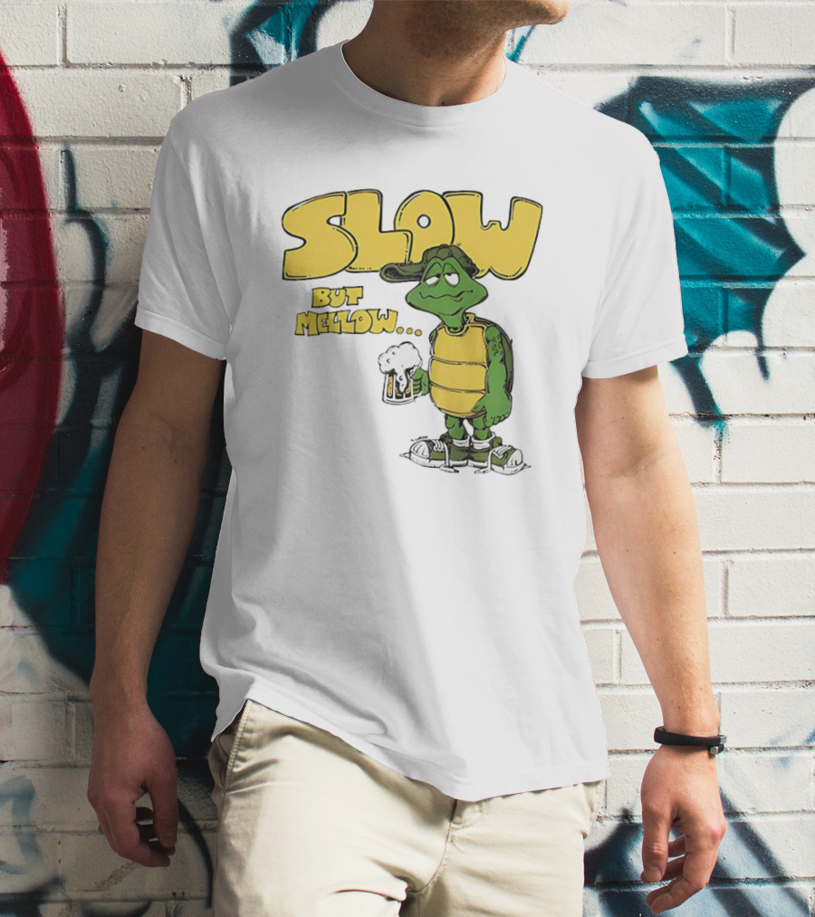 Slow But Mellow Turtle With Beer Retro Vintage 70s Style T-Shirt