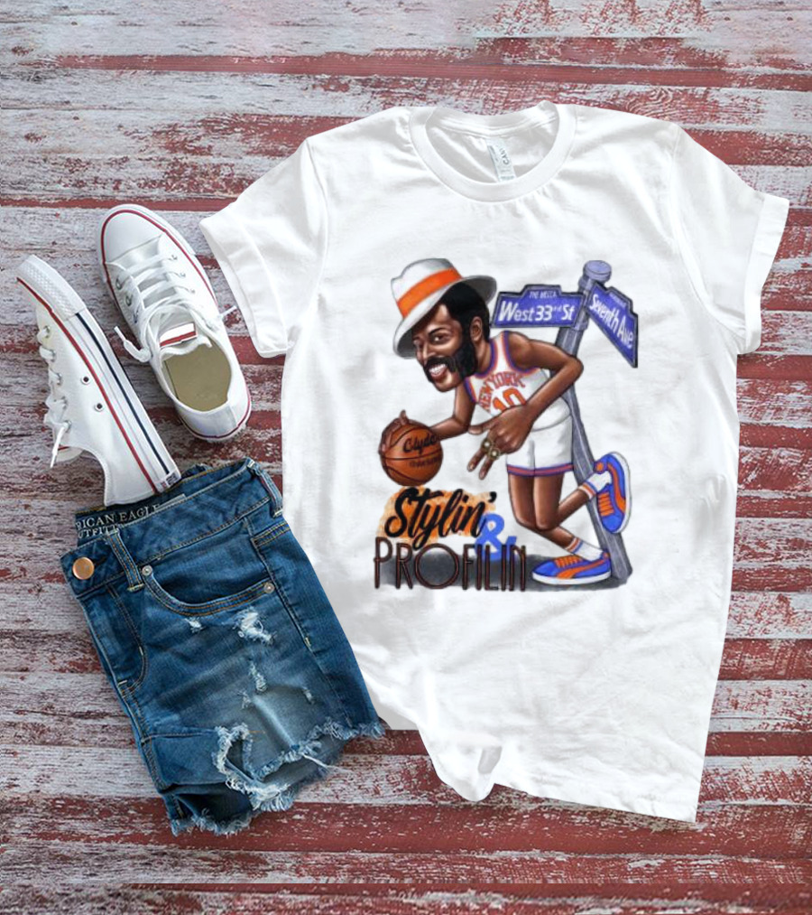 West 33rd St Seventh Ave Clyde Stylin Profilin New York Knicks Walt Frazier T-Shirt