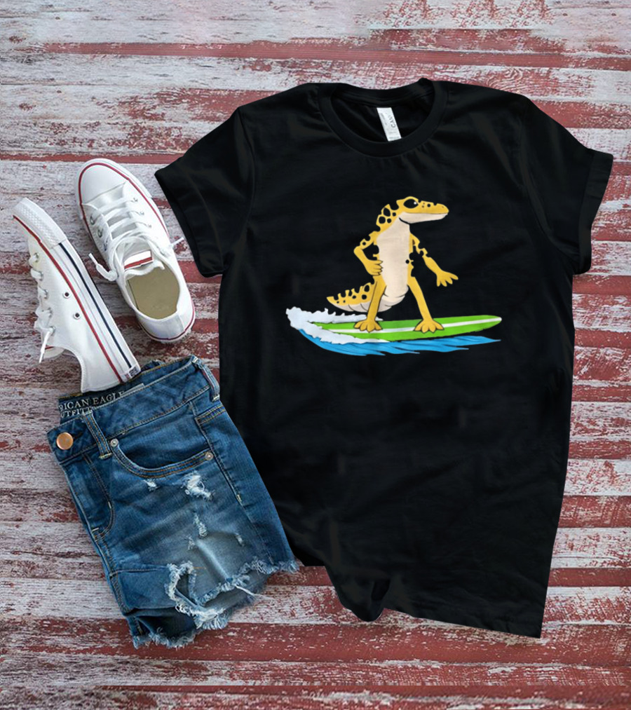 Leopard Gecko Yellow Lizard Riding Surfboard T-Shirt