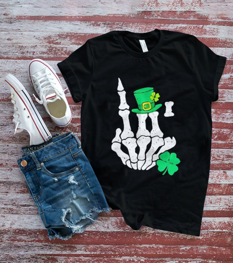 Skeleton Hand With Leprechaun Hat And Shamrock St Patricks Day T-Shirt
