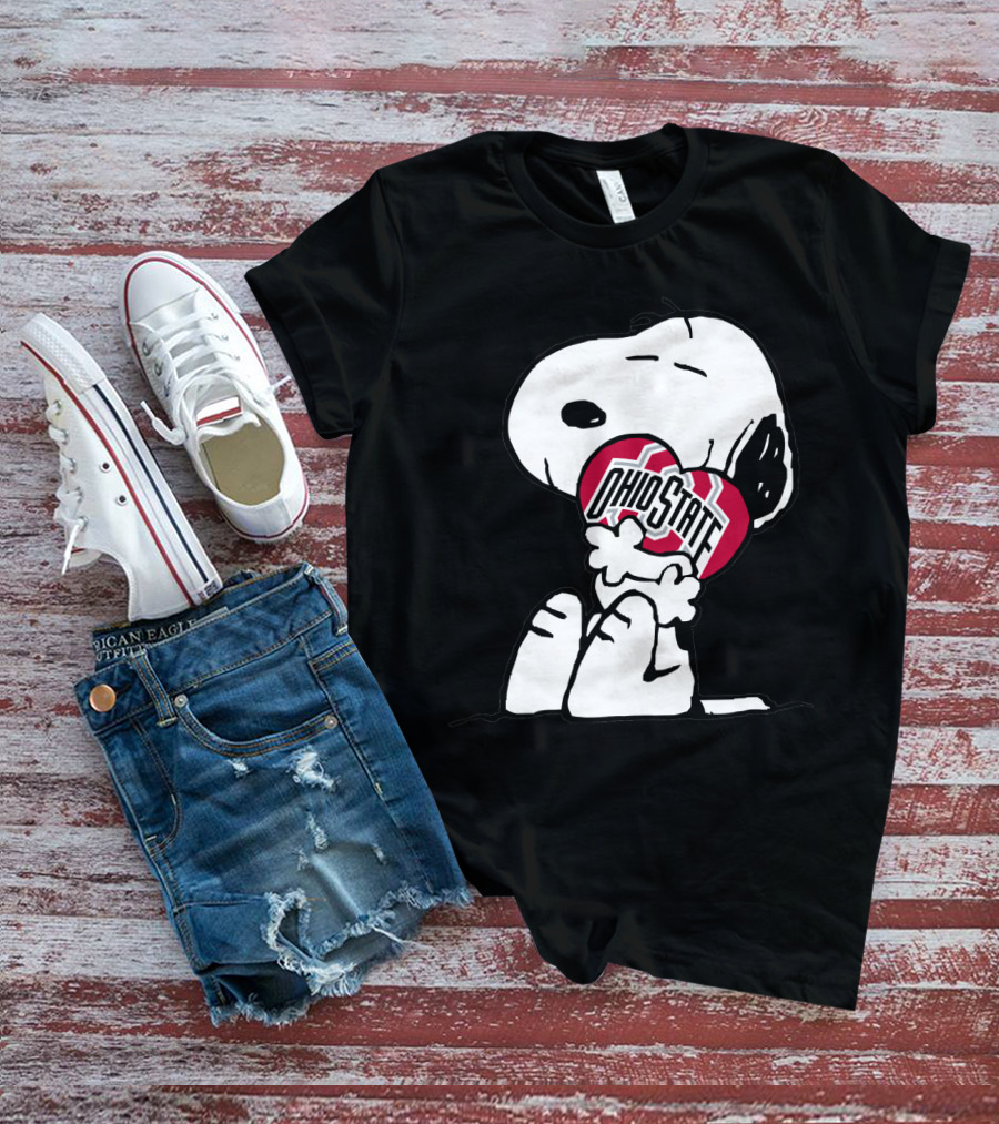 Snoopy With Ohio State Buckeyes Heart T-Shirt