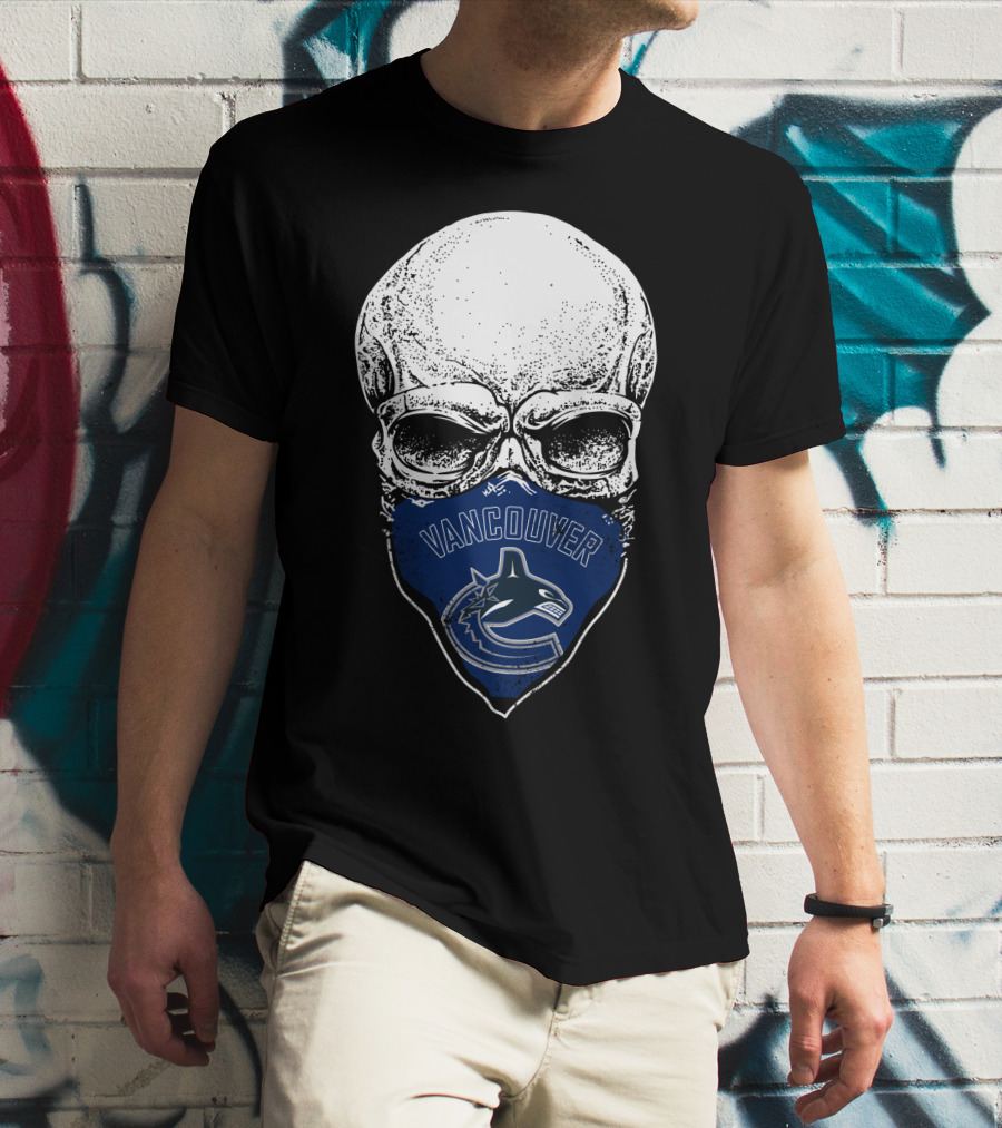 Vancouver Canucks Skull Hockey Team Fan Mask T-Shirt