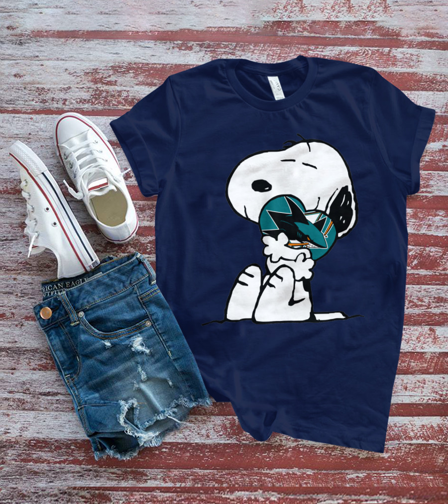 San Jose Sharks Snoopy Hockey Puck T-Shirt