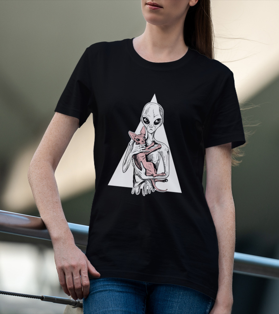 Alien And Sphynx Cat With Triangle Backdrop 1156960 T-Shirt