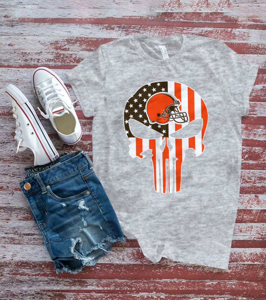 Browns American Flag Skull Helmet T-Shirt