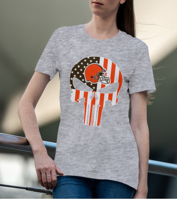 Browns American Flag Skull Helmet T-Shirt
