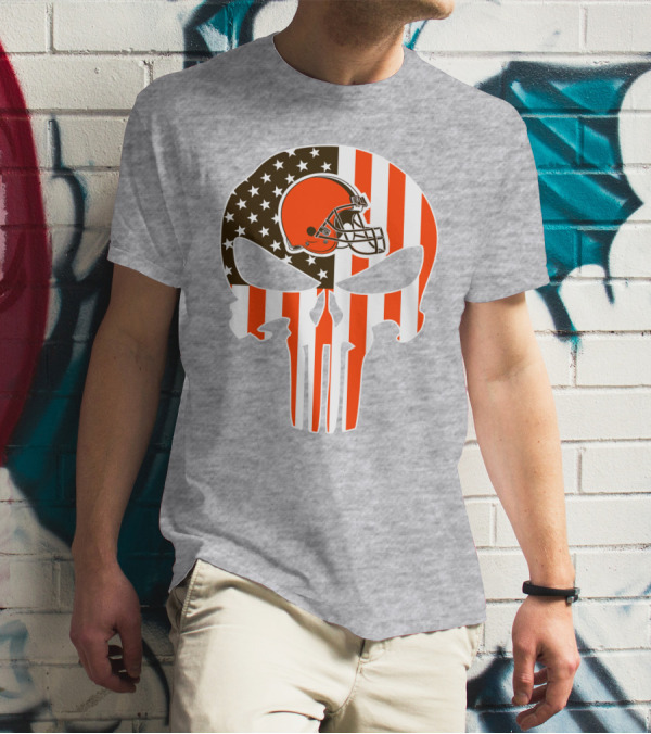 Browns American Flag Skull Helmet T-Shirt