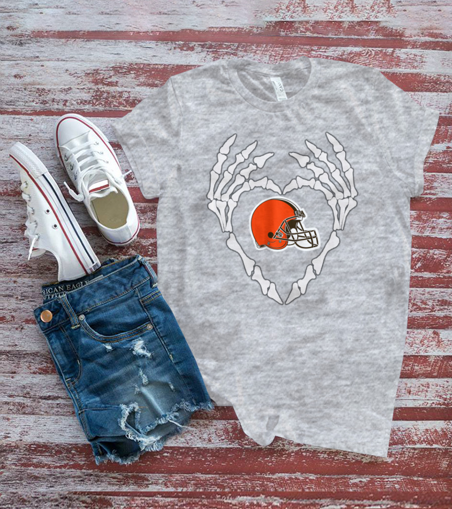 Cleveland Browns Helmet Skeleton Heart T-Shirt