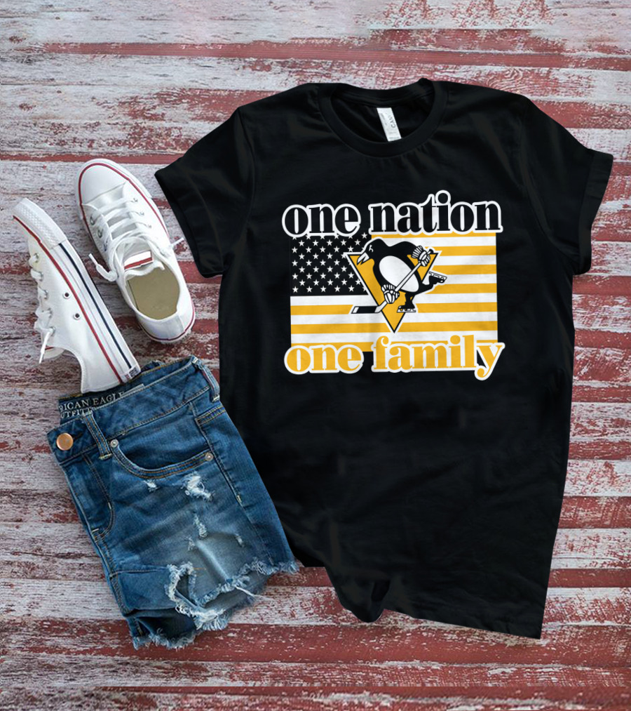 One Nation One Family 95 Pittsburgh Penguins American Flag T-Shirt