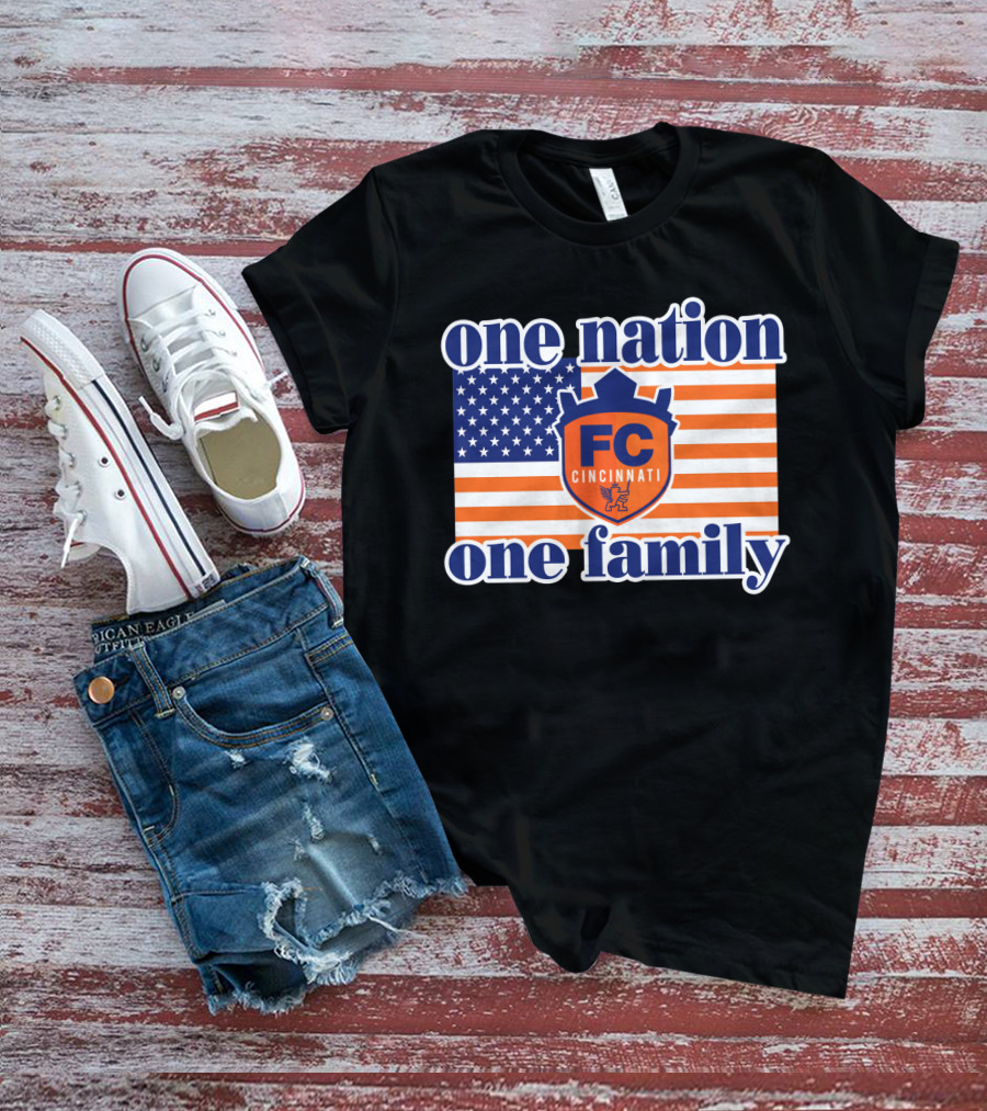 One Nation One Family Fc Cincinnati United States Flag T-Shirt