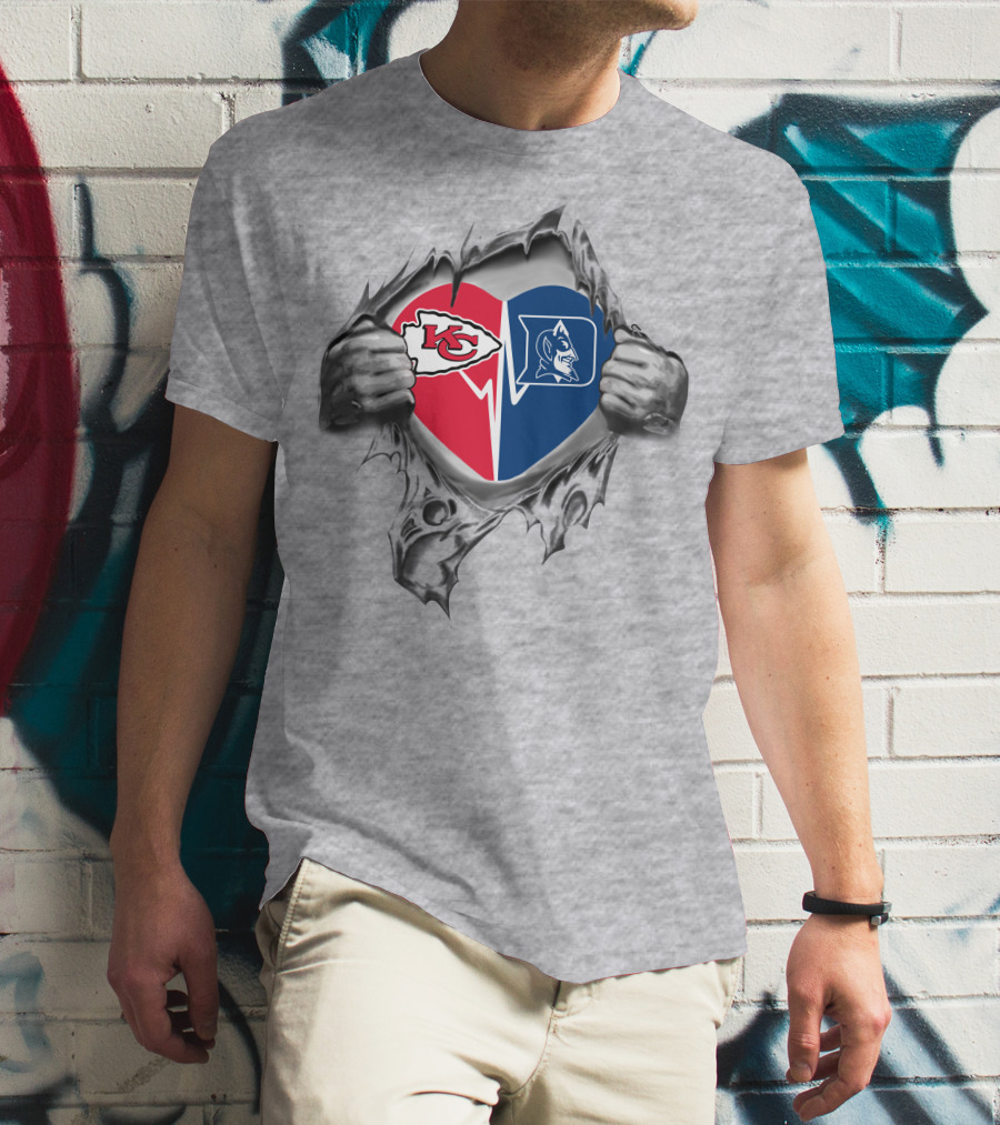 Kansas City Chiefs Duke Blue Devils Heart Teared T-Shirt