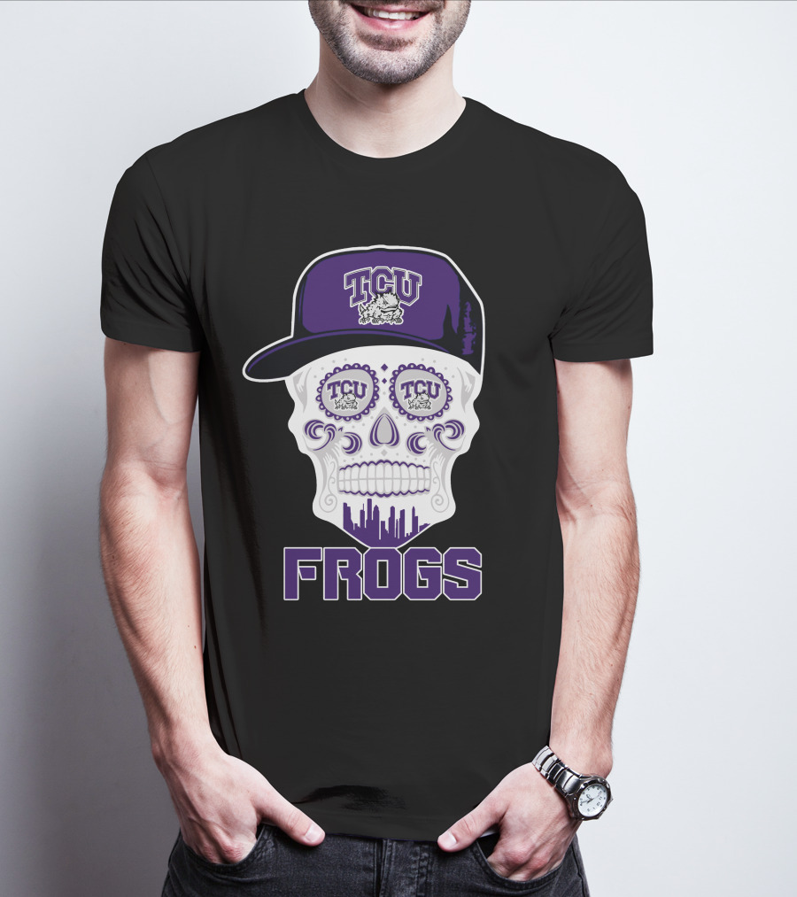 Tcu Horned Frogs Skull With Hat And City Skyline T-Shirt