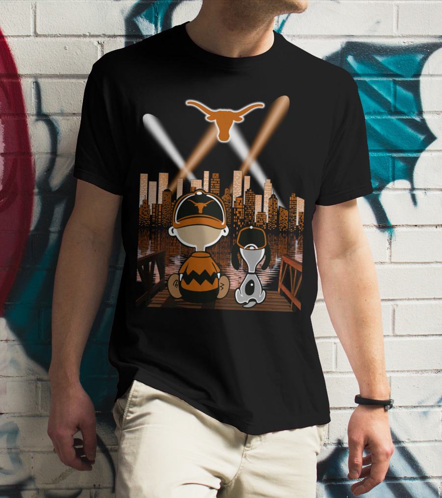 Texas Longhorns Peanuts City Skyline Night Scene T-Shirt