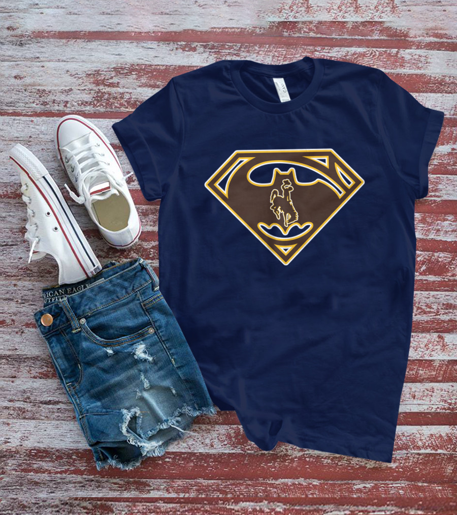 Wyoming Cowboys Superman Batman Logo Fusion T-Shirt