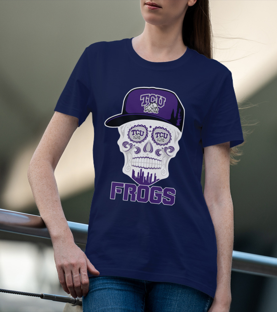 Tcu Horned Frogs Skull Logo With Cap T-Shirt