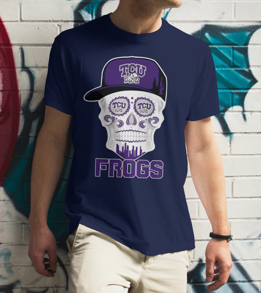 Tcu Horned Frogs Skull Logo With Cap T-Shirt