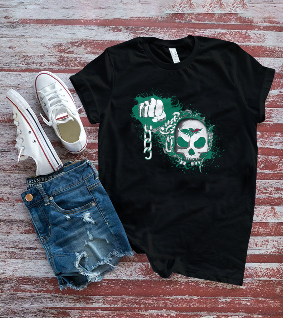 Green Bay Phoenix Skull Fist Chains T-Shirt