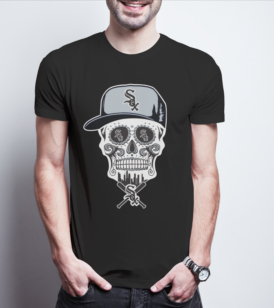 Chicago White Sox Skull With Cap And Crossed Bats T-Shirt