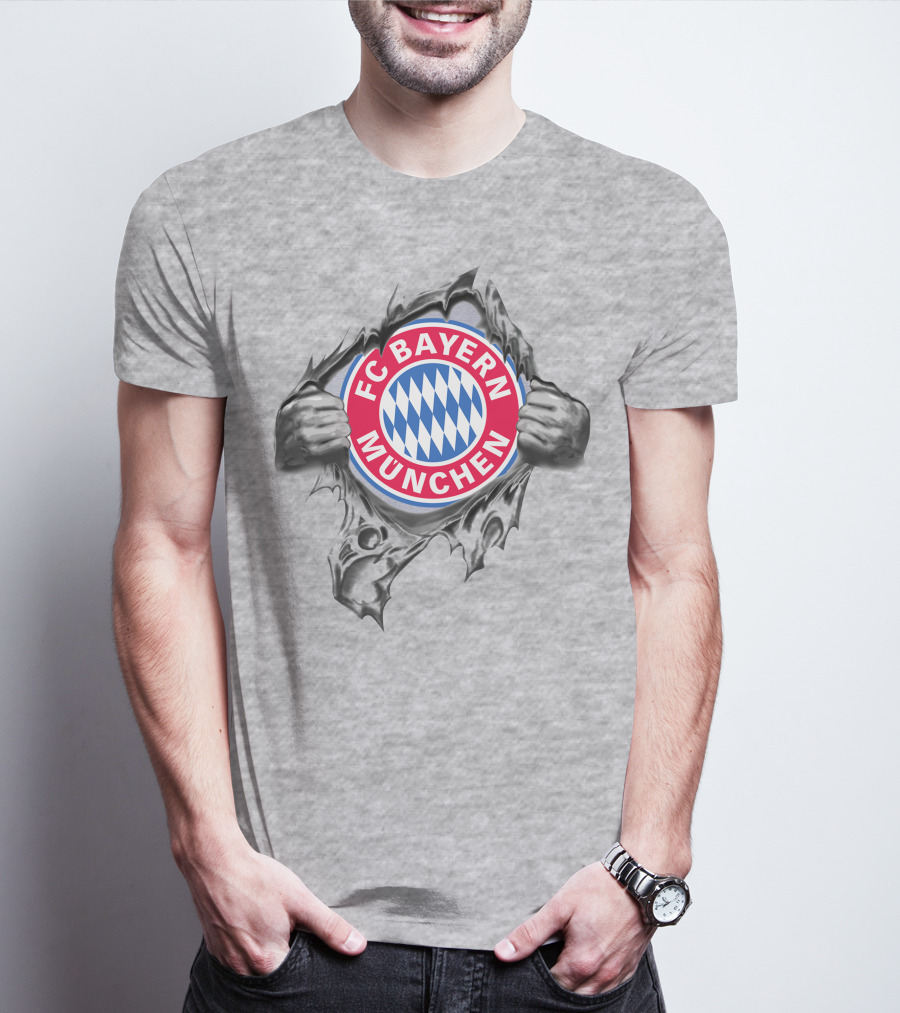 Fc Bayern München Super Fan Crest T-Shirt