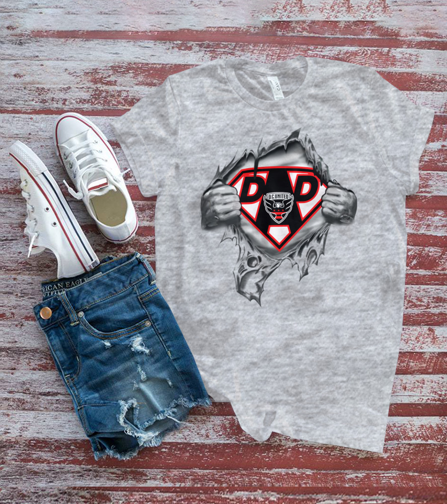 D.c. United Super Dad Shield With Emblem And Hands T-Shirt