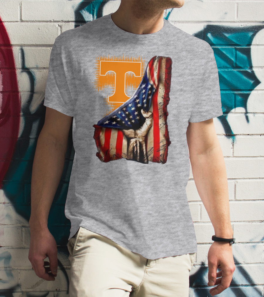 Tennessee Volunteers T Logo American Flag Fist T-Shirt