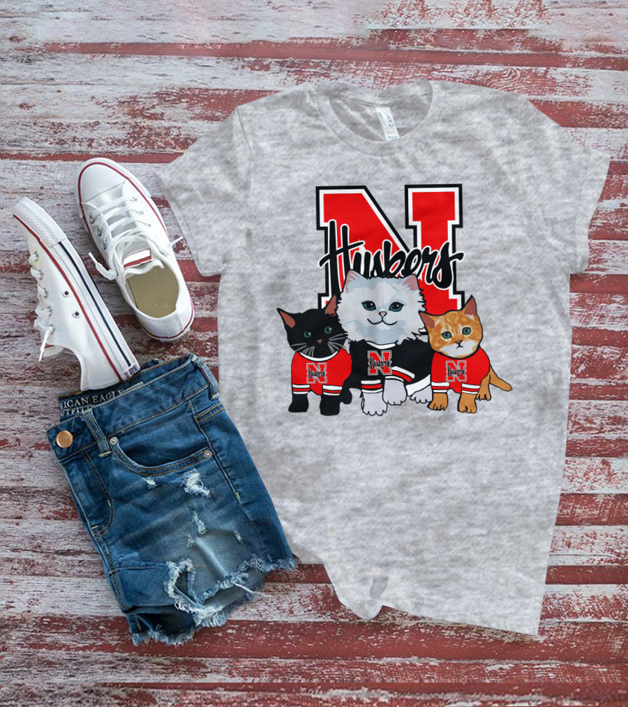 Nebraska Cornhuskers Huskers Cats In Red Jerseys T-Shirt