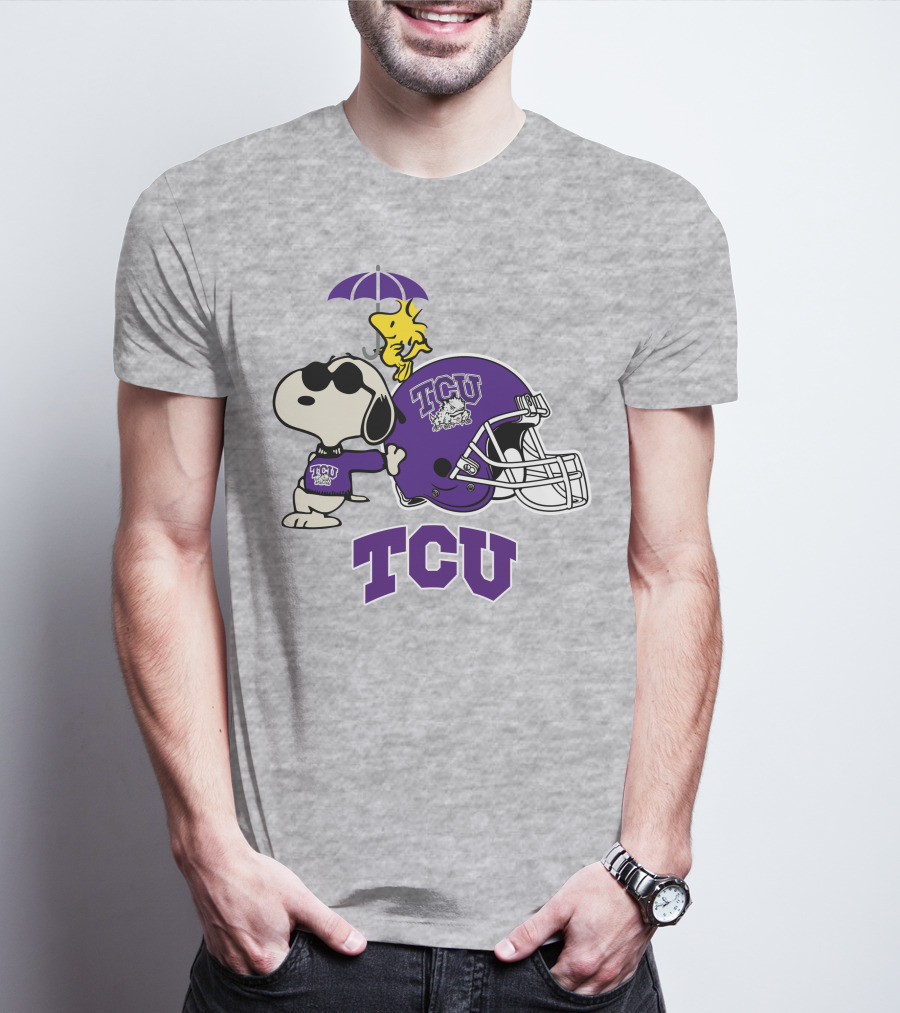 TCU Horned Frogs Snoopy Woodstock Helmet Football T-Shirt
