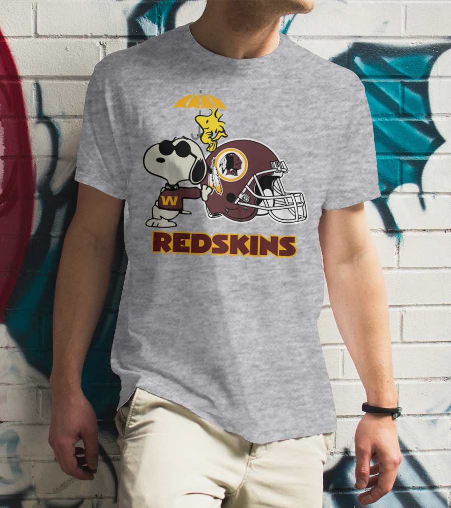 Snoopy Woodstock Redskins Helmet Washington Football Team T-Shirt