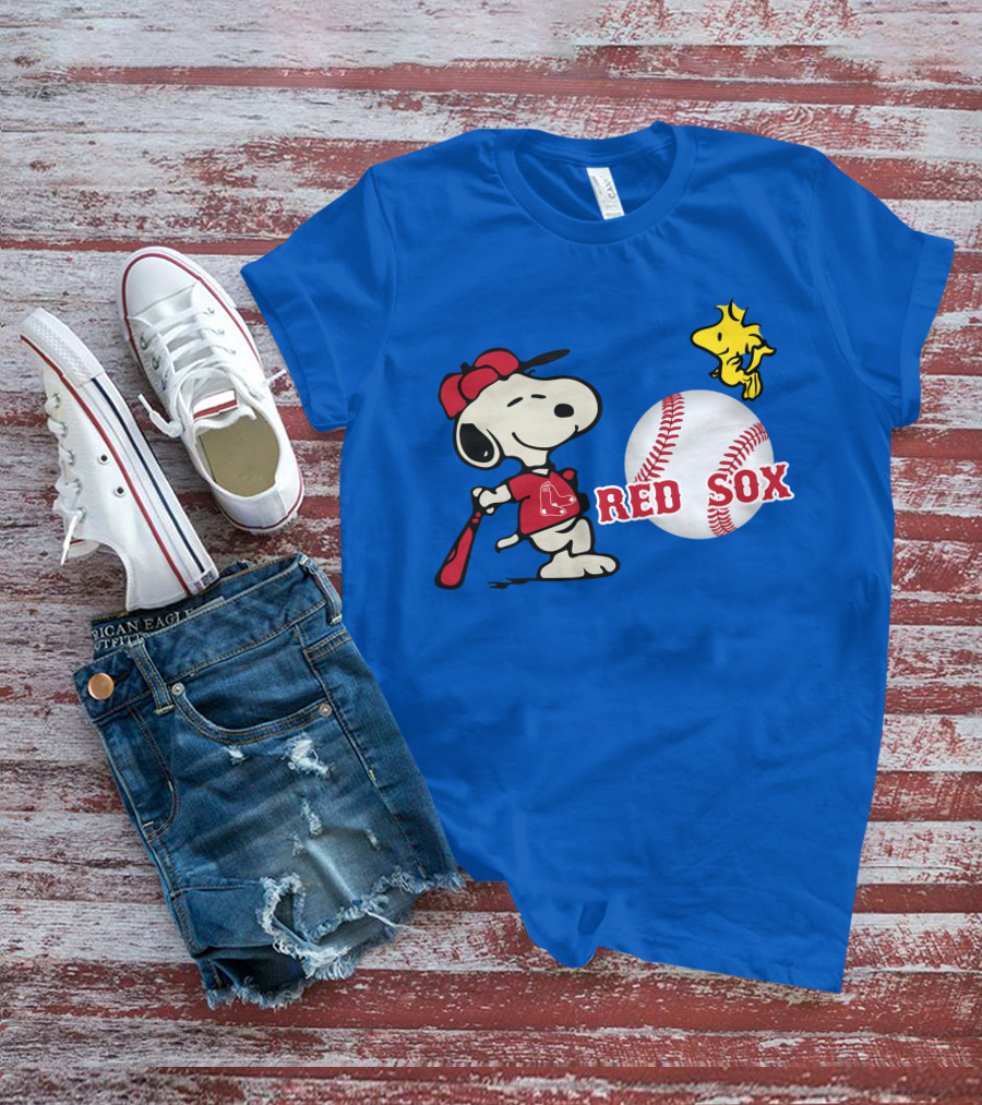 Snoopy Woodstock Boston Red Sox Baseball Peanuts T-Shirt