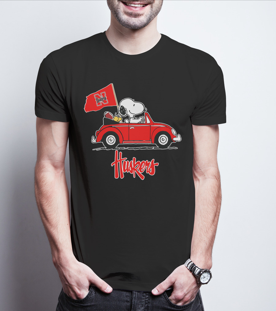 Nebraska Cornhuskers Snoopy Huskers Car Ride T-Shirt