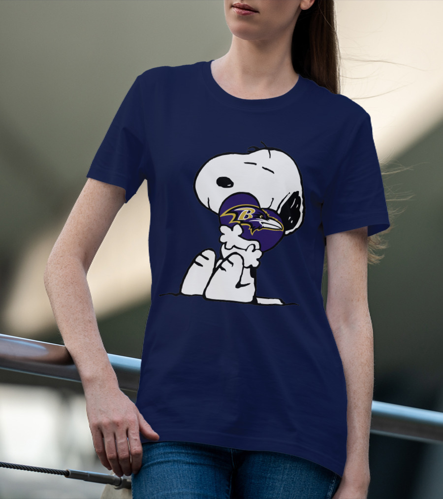 Baltimore Ravens Snoopy Hugging T-Shirt