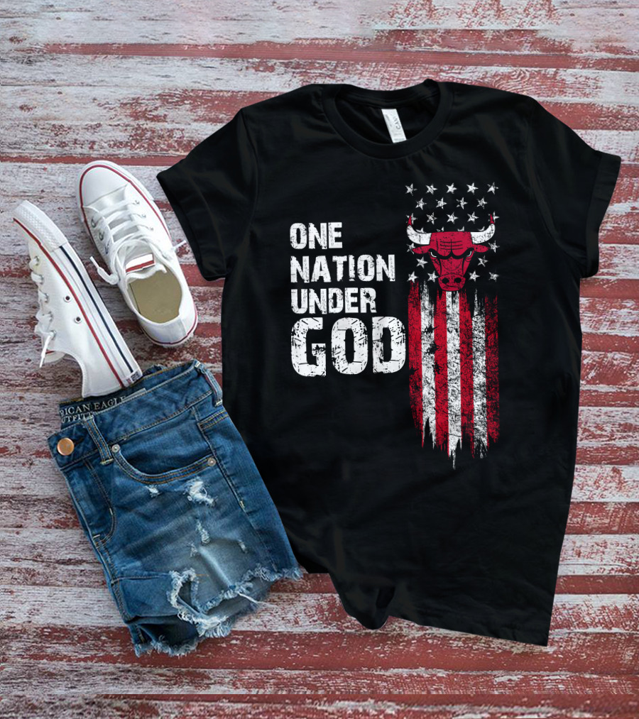 One Nation Under God Chicago Bulls Stars And Stripes Flag T-Shirt