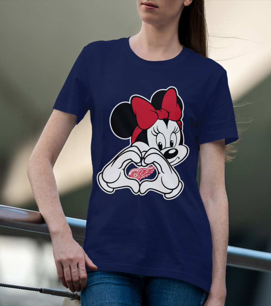 Minnie Mouse Heart Detroit Red Wings T-Shirt