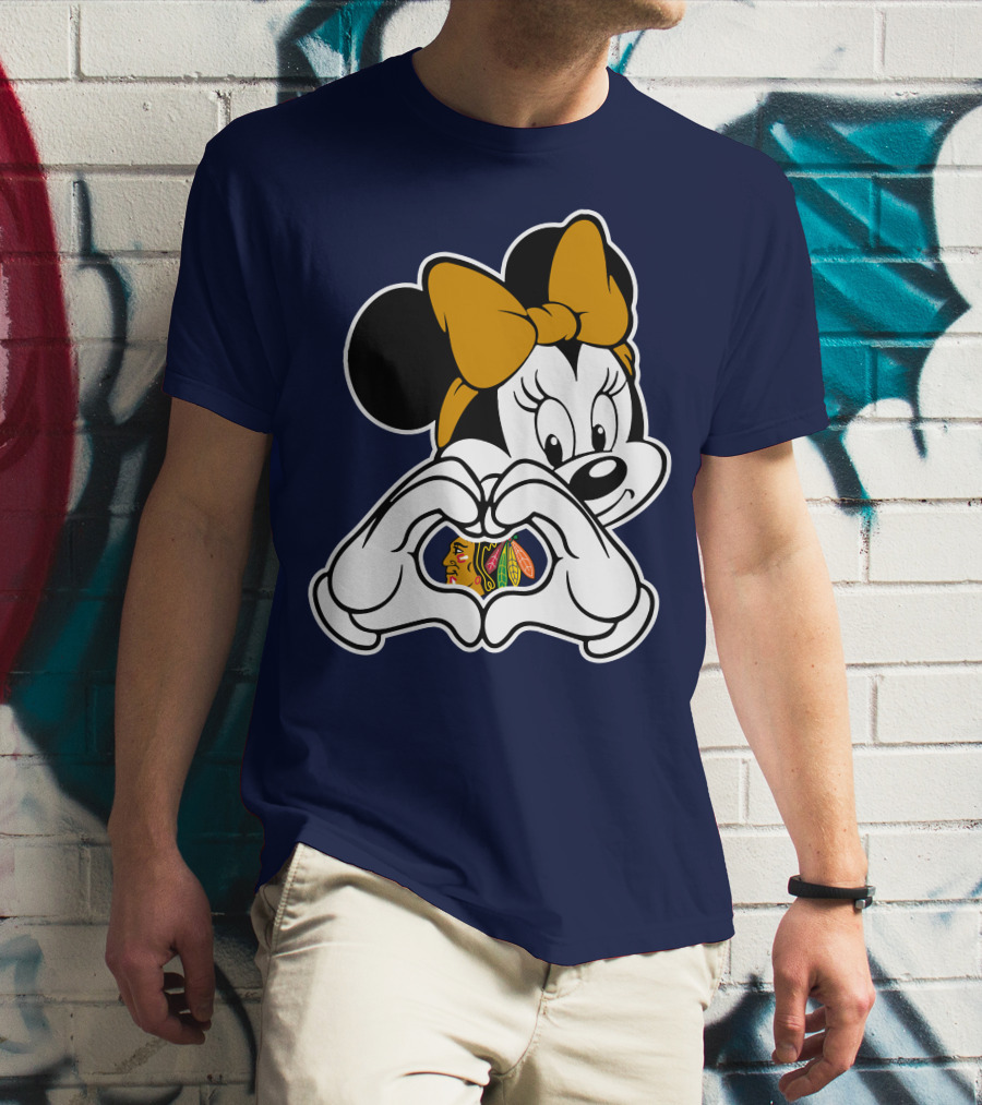 Minnie Mouse Heart Hands Chicago Blackhawks T-Shirt