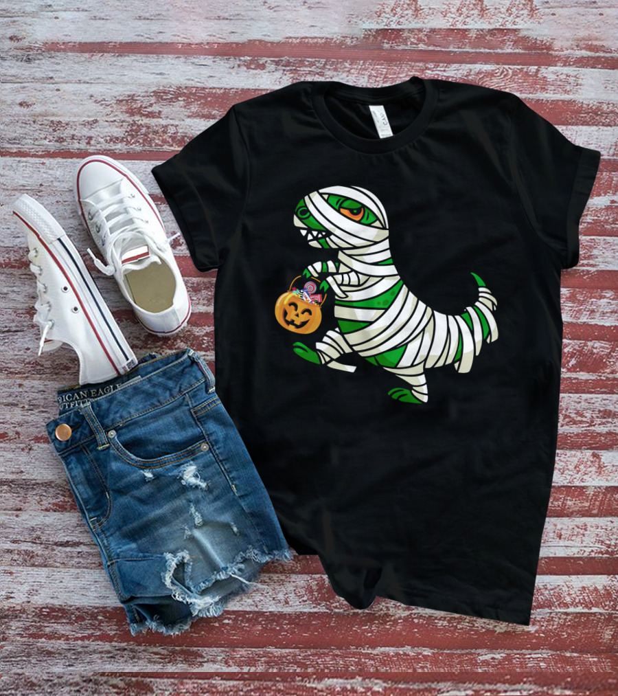 Mummy Dinosaur With Halloween Pumpkin And Candy Basket T-Shirt