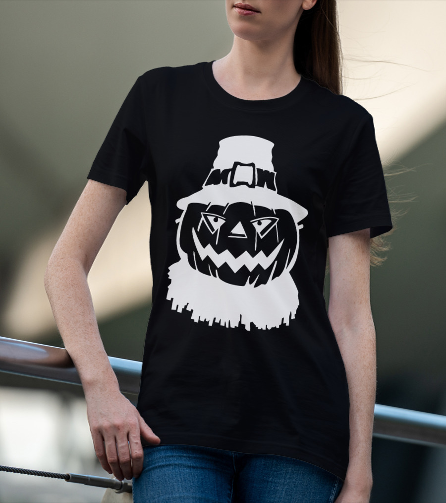 Pumpkin Face Scarecrow Hat T-Shirt