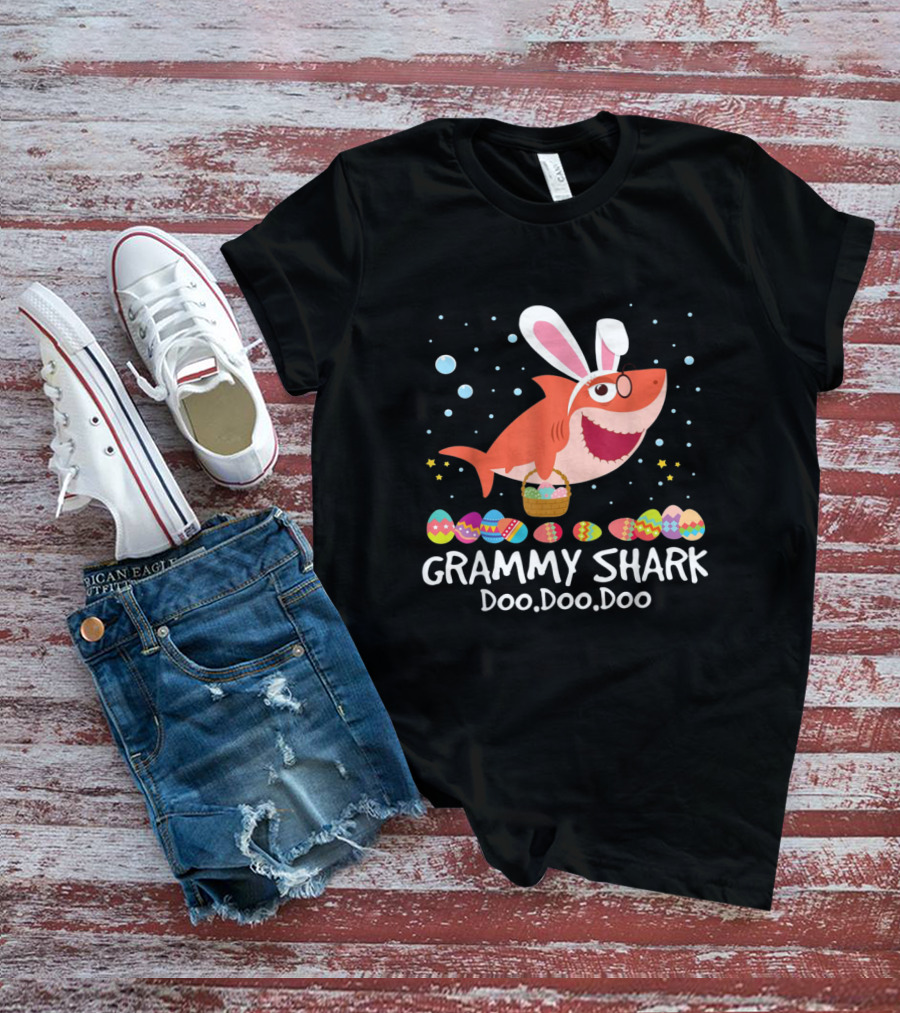 Grammy Shark Doo Doo Doo Easter Bunny Ears And Eggs T-Shirt