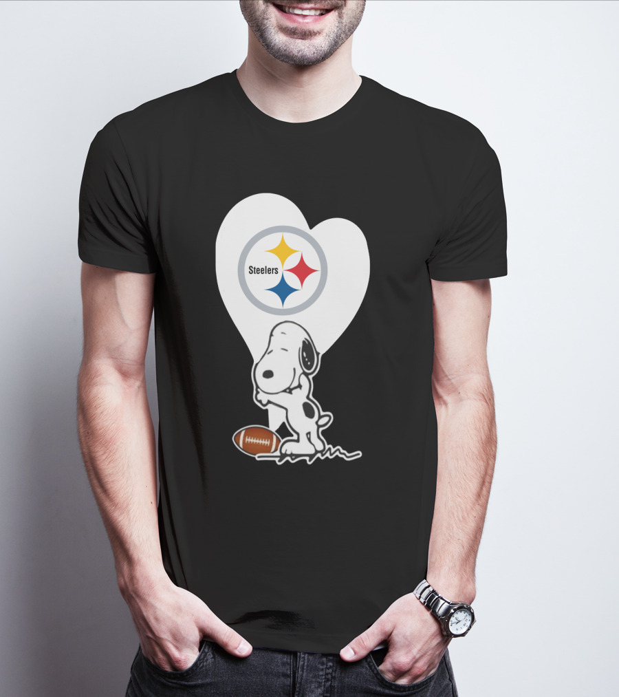 Pittsburgh Steelers Snoopy Heart And Football T-Shirt
