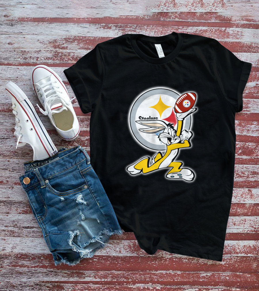 Pittsburgh Steelers Bugs Bunny Football T-Shirt