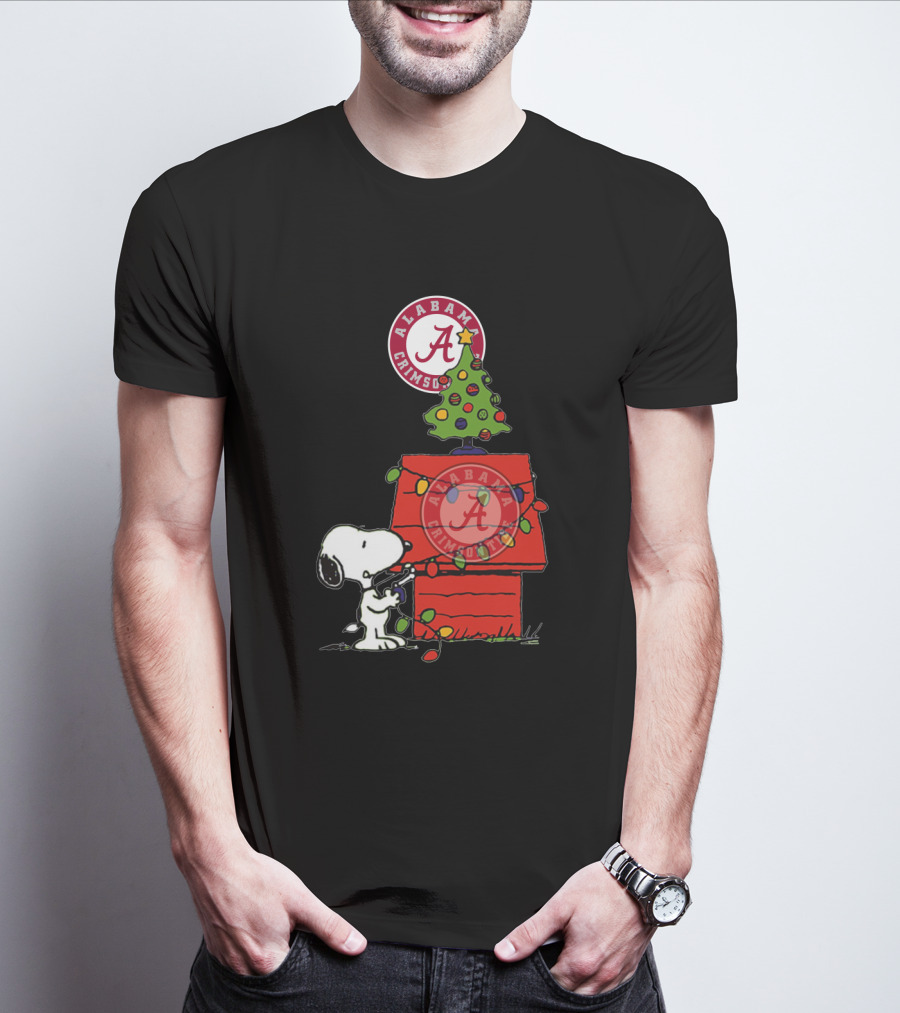 Alabama Crimson Tide Snoopy Christmas Tree T-Shirt