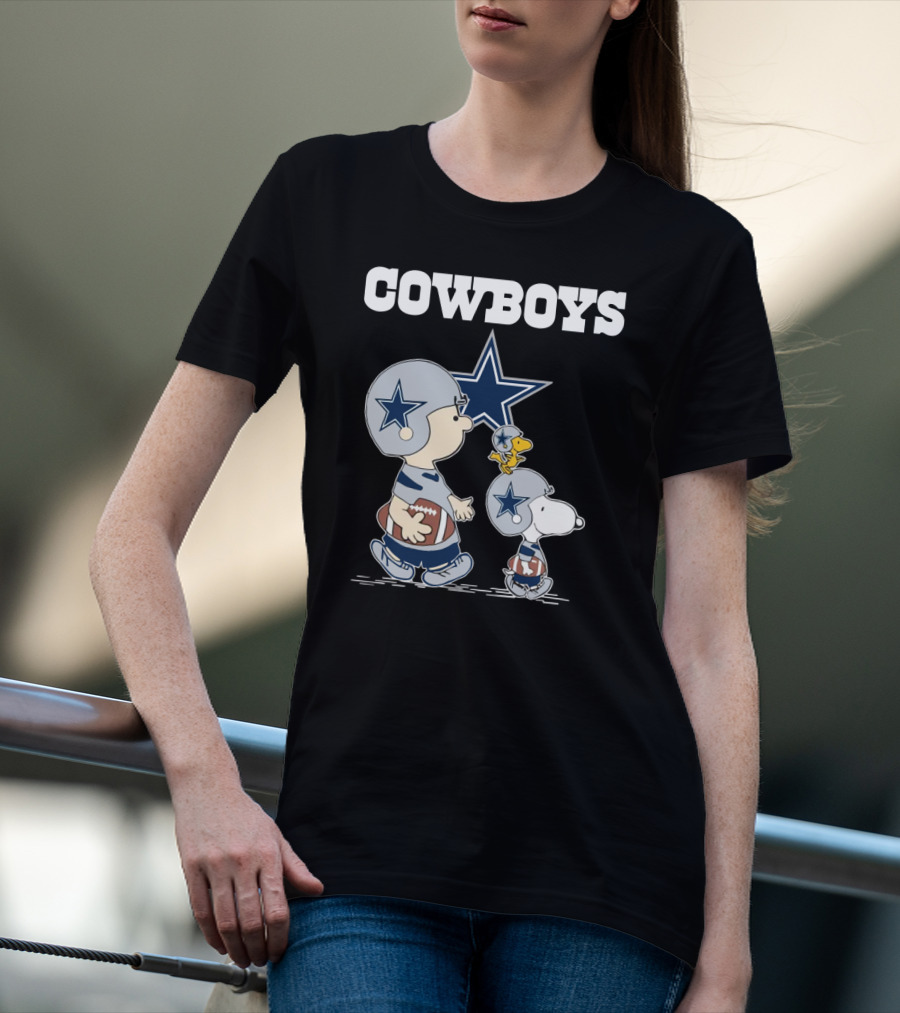 Cowboys Peanuts Characters With Dallas Star Logo Football Helmets T-Shirt