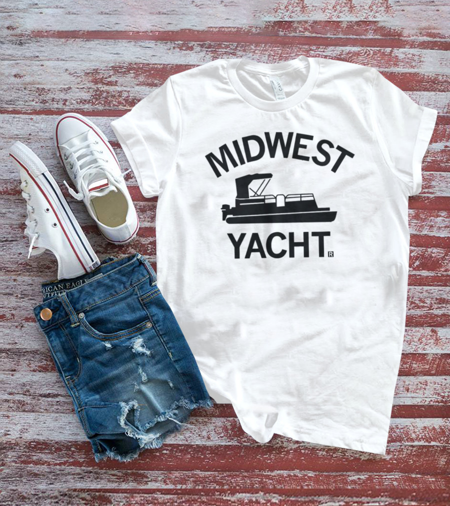 MIDWEST YACHT Pontoon Boat Raygun T-Shirt