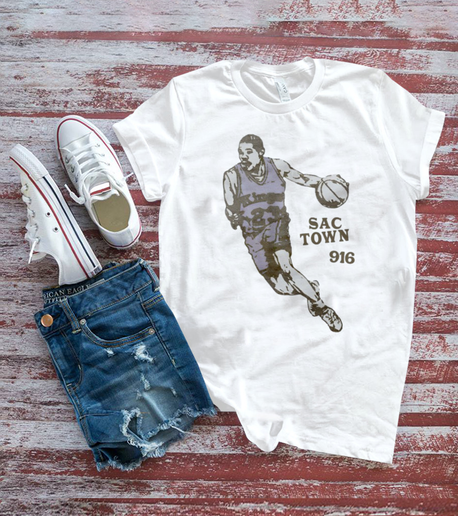 Kevin Huerter Dont Bother Me Im Ing The Kings Sac Town 916 T-Shirt