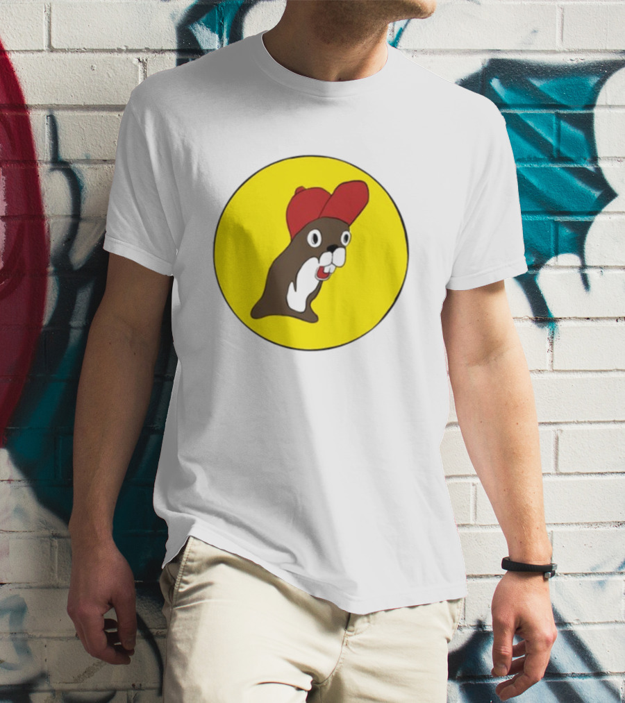 Baby Genius Beaver Red Cap Yellow Circle Buc-ee's Cup T-Shirt