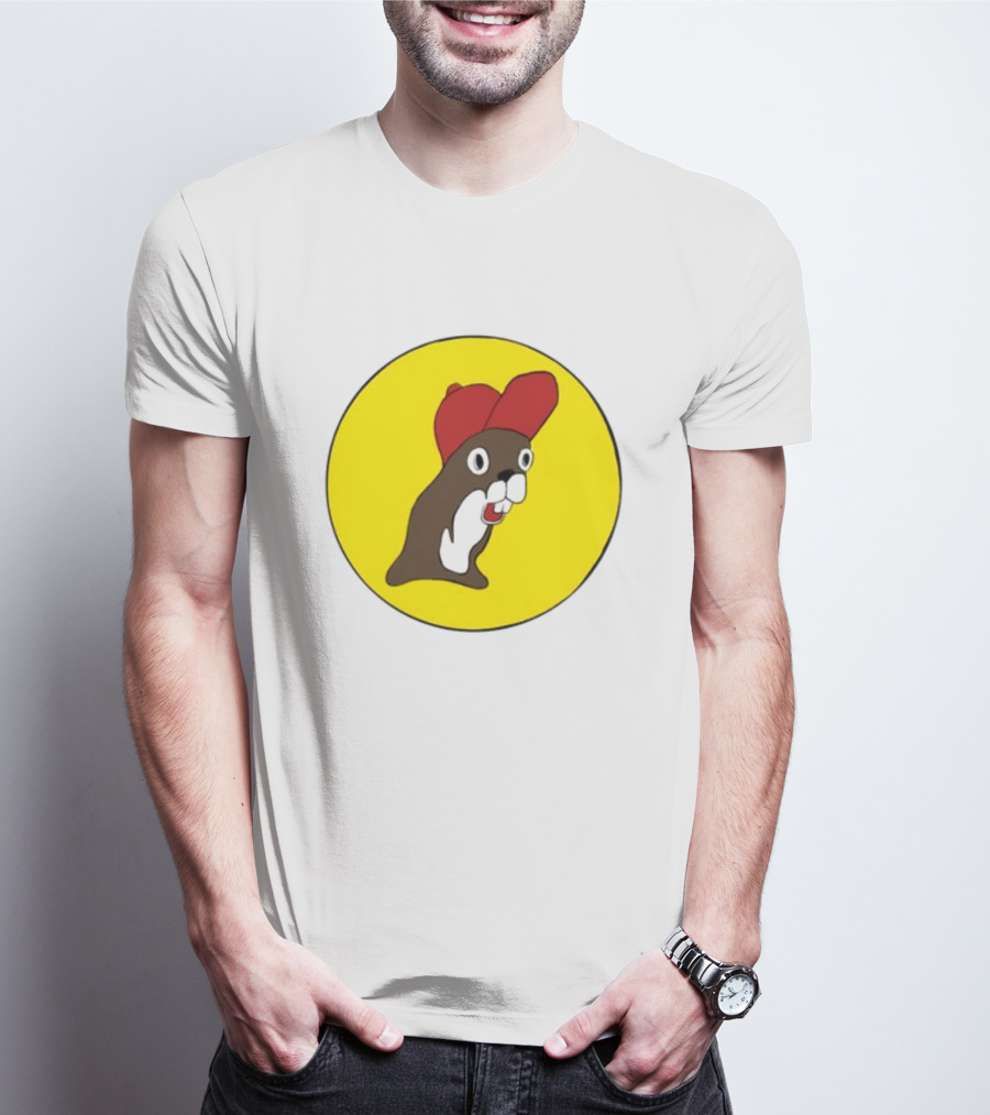 Baby Genius Beaver Red Cap Yellow Circle Buc-ee's Cup T-Shirt