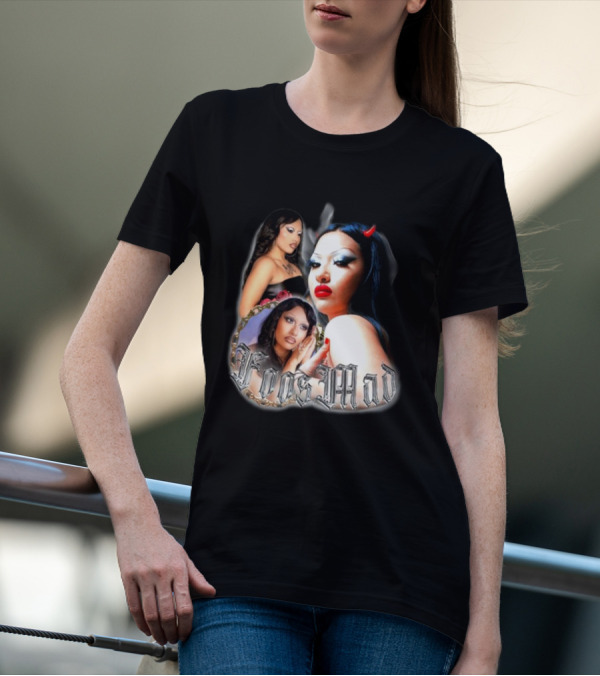 Foos Mad Gothic Style With Bold Makeup And Red Horns T-Shirt
