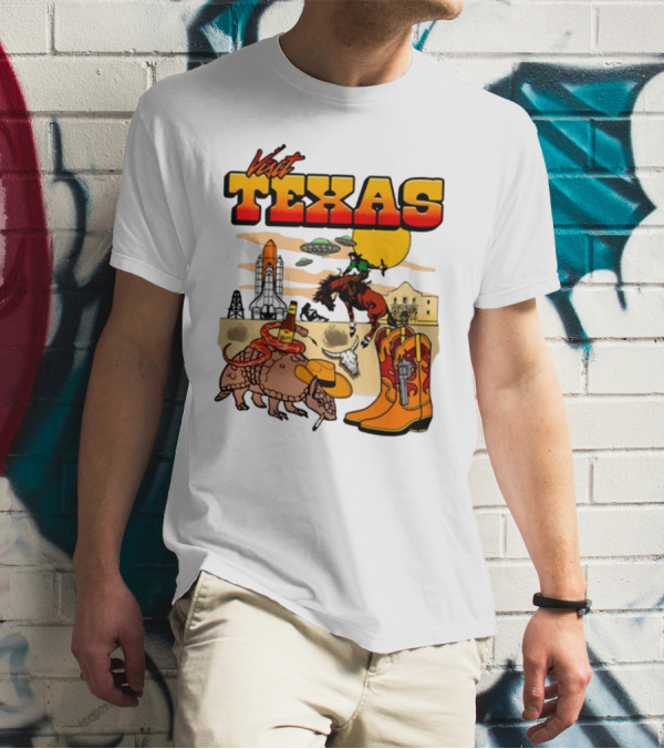 Visit Texas Armadillo Cowboy Boots Space Shuttle UFOs Rodeo Horse Alamo T-Shirt