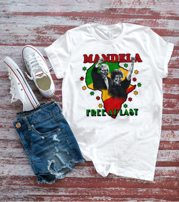 Nelson Mandela Free At Last Africa Map Red Yellow Green Stars T-Shirt