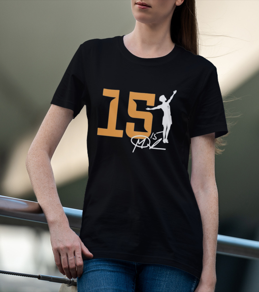 15 Is MR Signature Iconic Celebration Trending Regular Fit Rapinoe T-Shirt